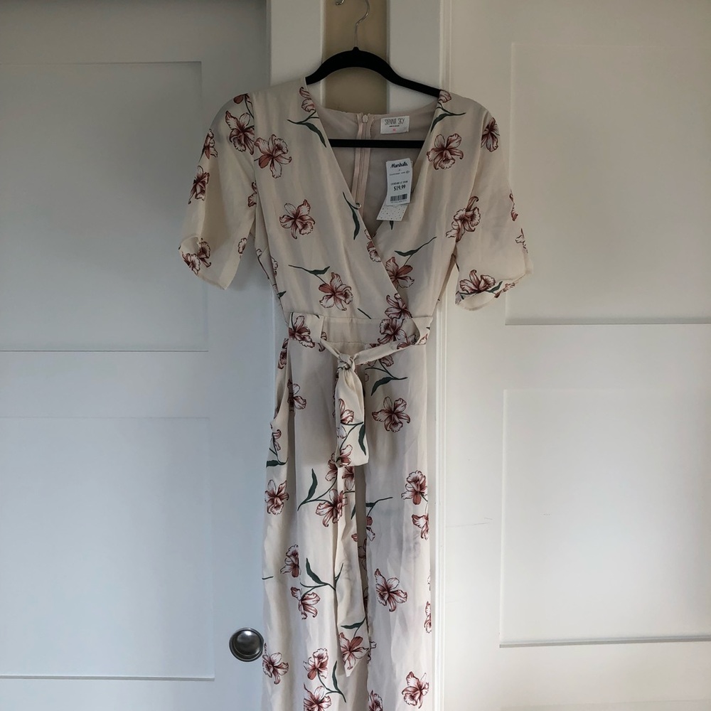 Floral Romper NWT